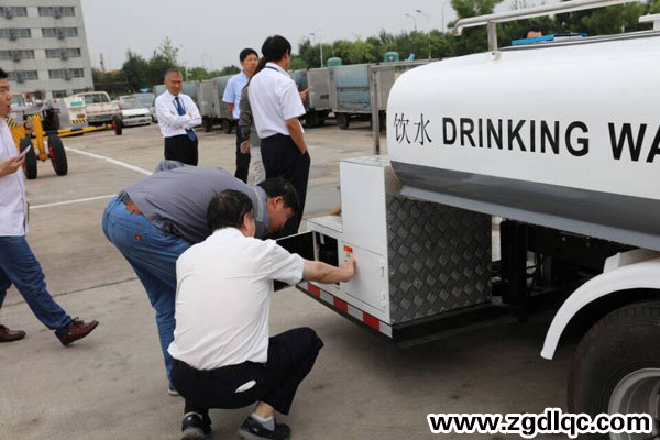 �|�L(f��ng)��܇�ɷݼ�늄ӽ����Ї����ՙz� 