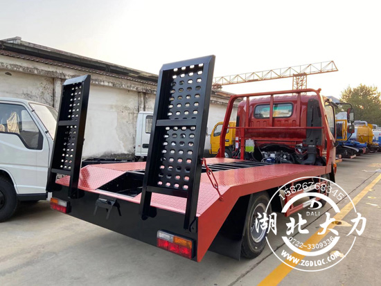 ���\�{��ƽ���\ݔ܇